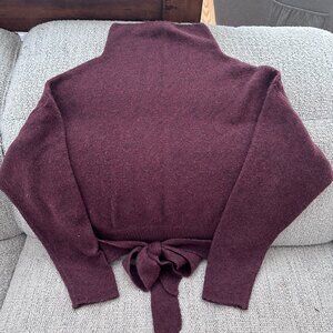 Lumiere Women's Turtleneck Sweater (S)